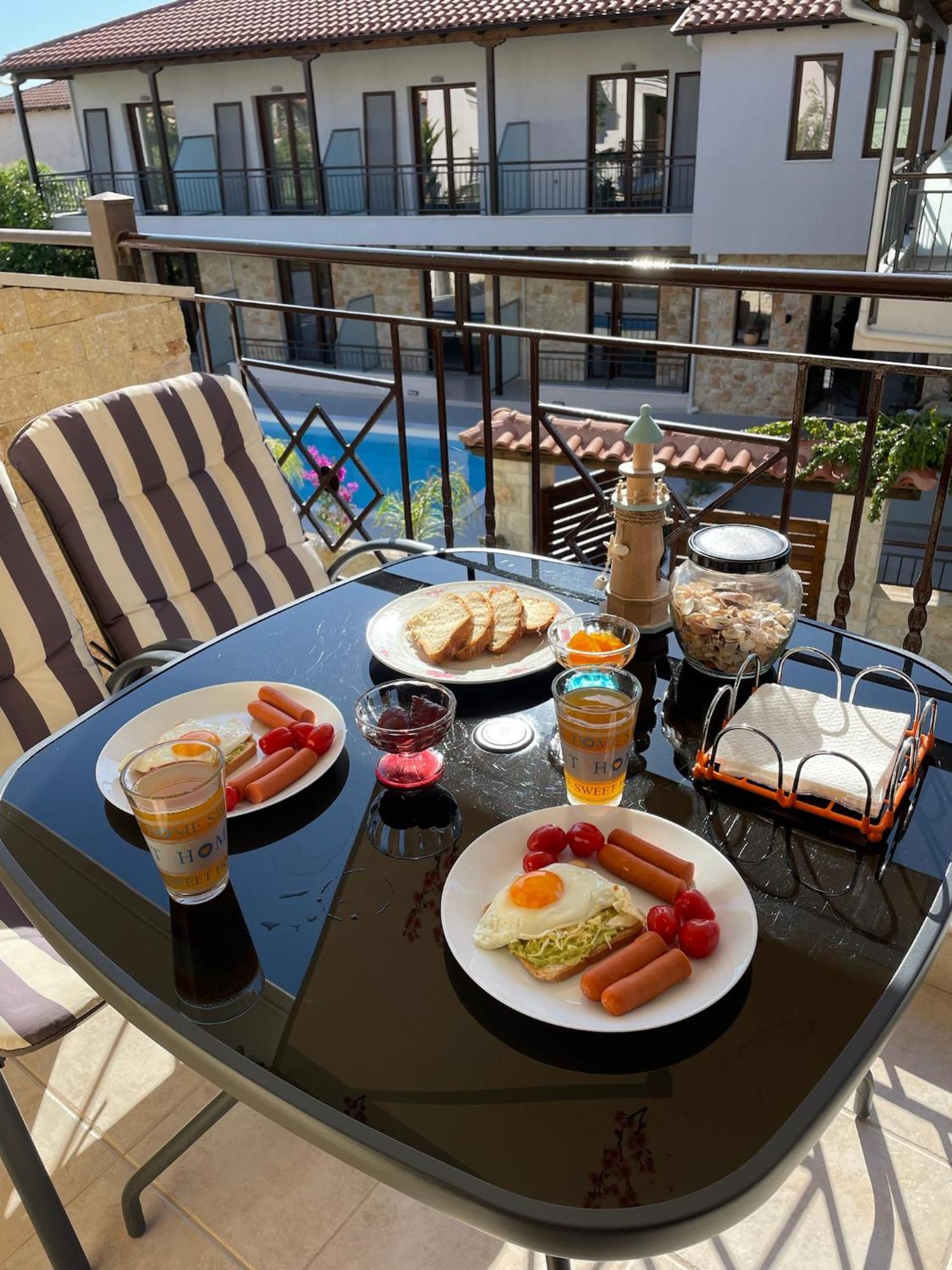 Mariposa Apartment Áfitos
